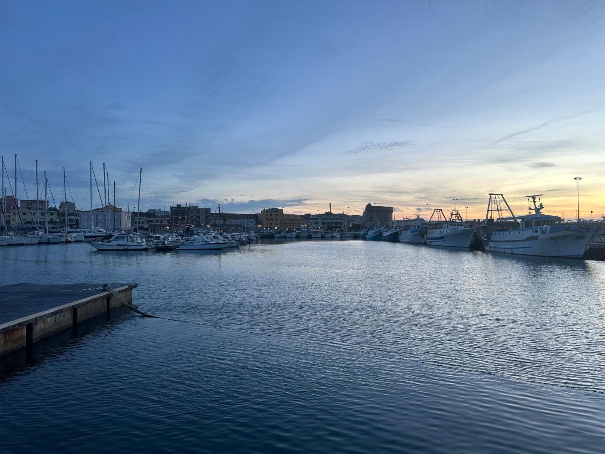Hotel Moncici House Porto Torres Zewnętrze zdjęcie