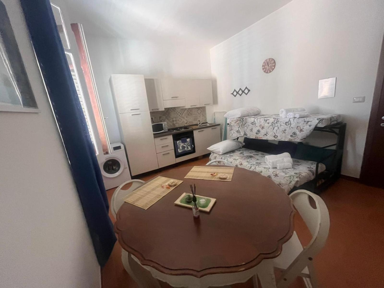 Hotel Moncici House Porto Torres Zewnętrze zdjęcie